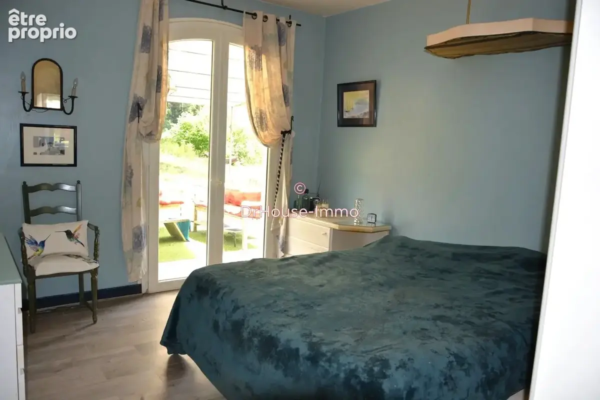 Maison 9 pièces 197 m² à vendre à Brigueuil (16420) - photo 43