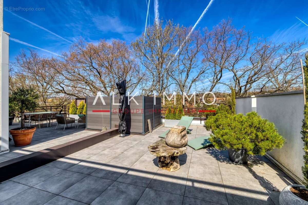 Appartement à ANNECY-LE-VIEUX