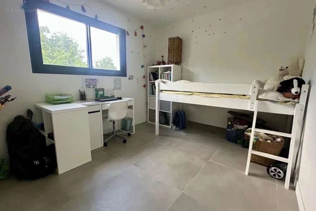 Maison à LAPEYROUSE-FOSSAT