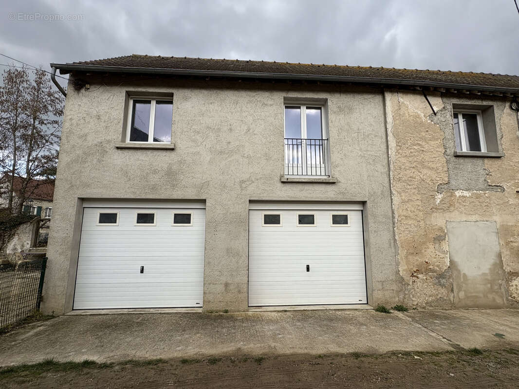 Maison à CHEZY-SUR-MARNE