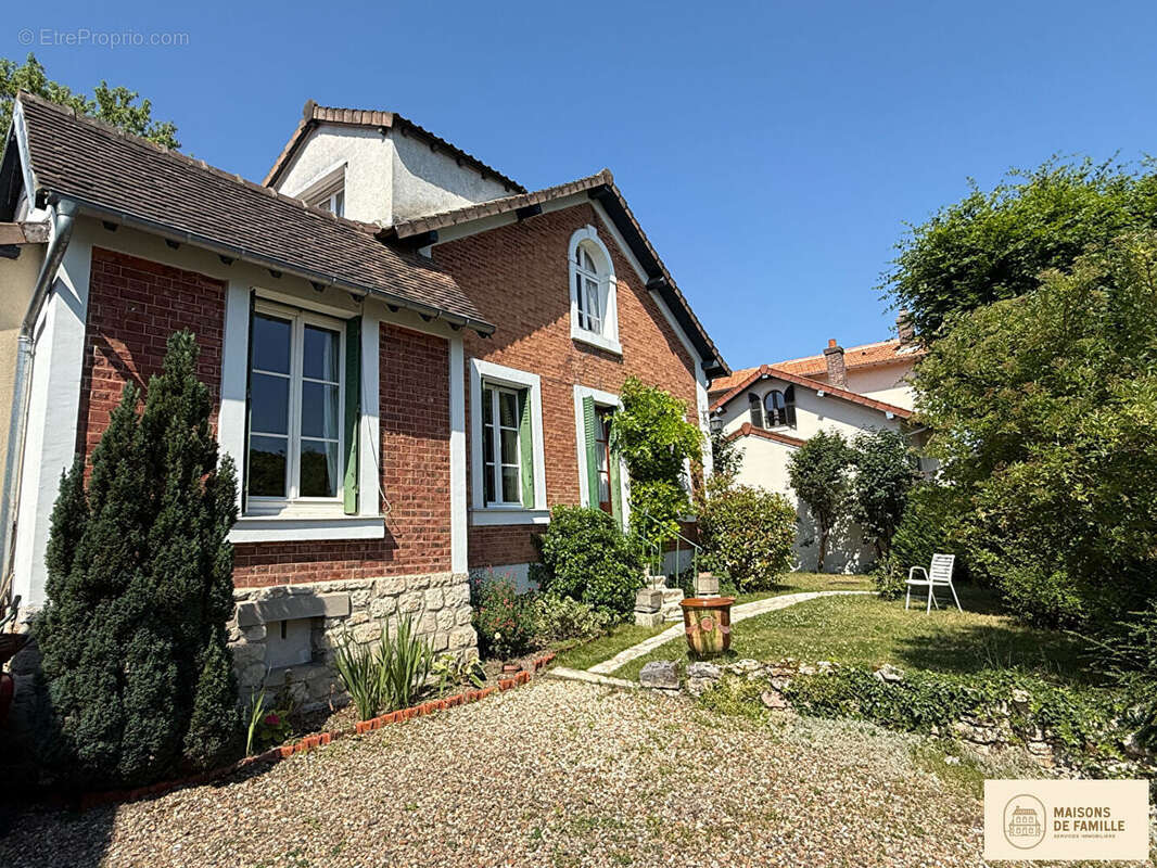 Maison à BOUGIVAL