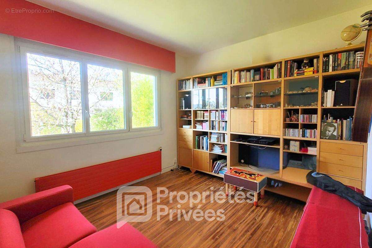 Maison à MARCOUSSIS