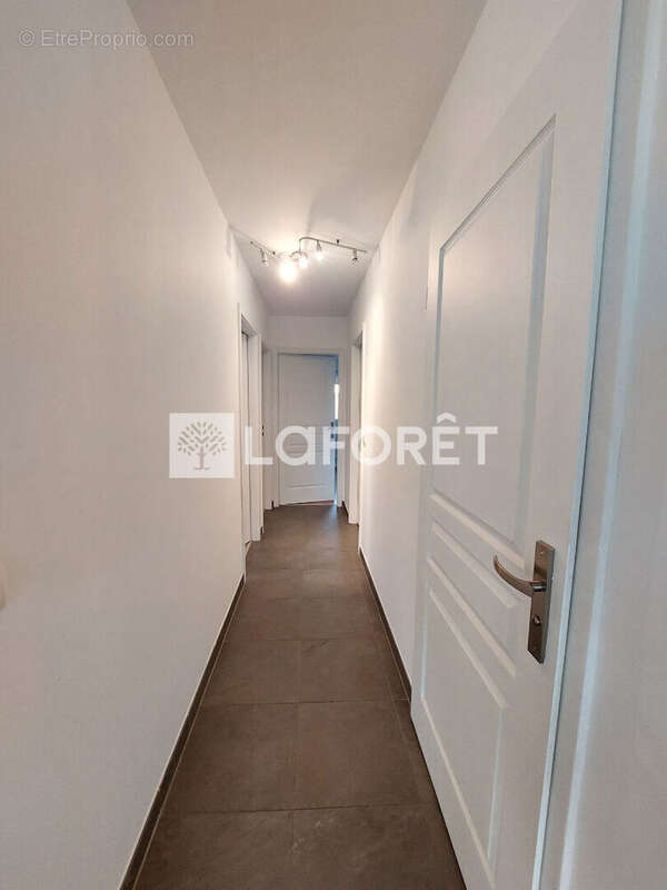 Appartement à AUDUN-LE-TICHE