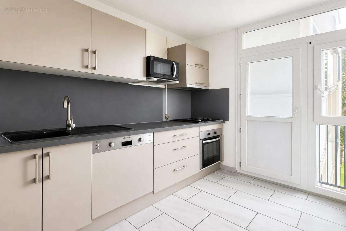 Appartement à RIS-ORANGIS