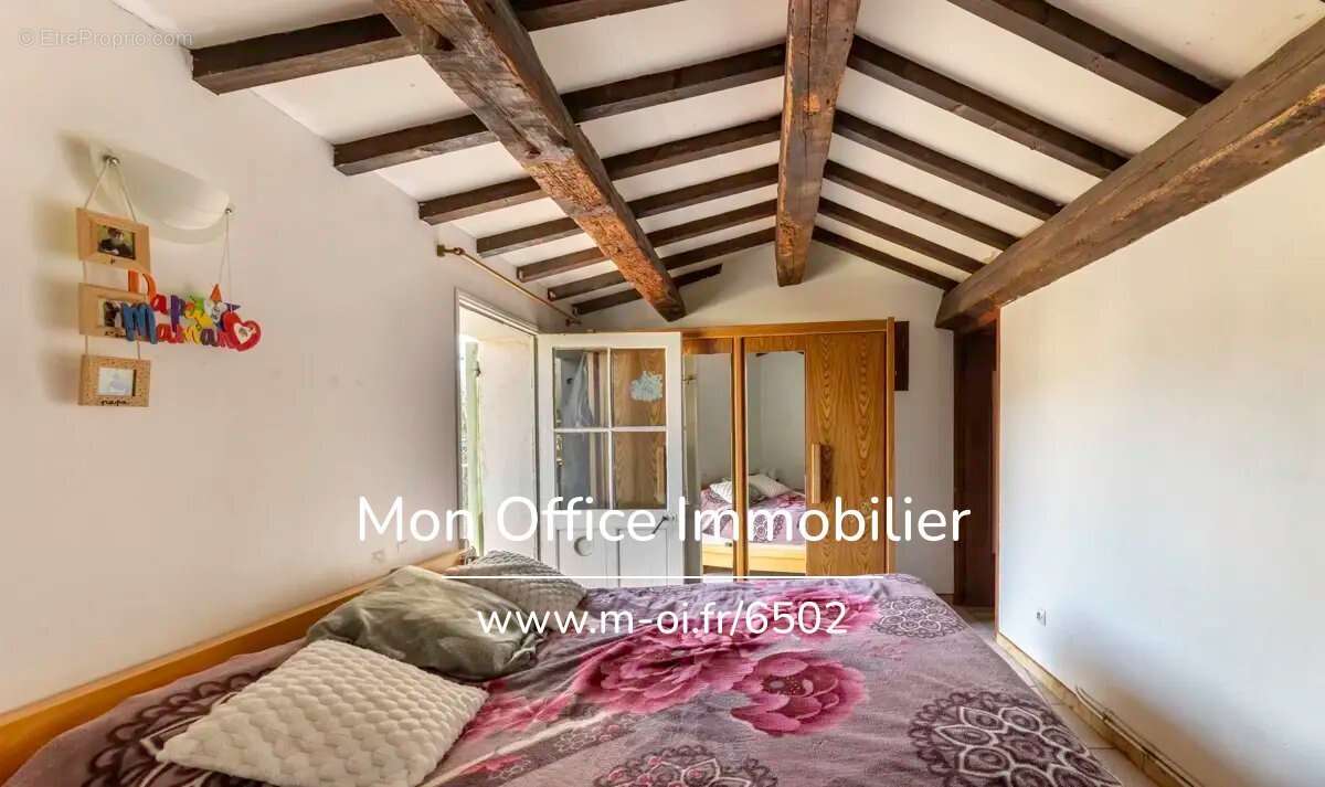 Appartement à SAINT-CYR-SUR-MER