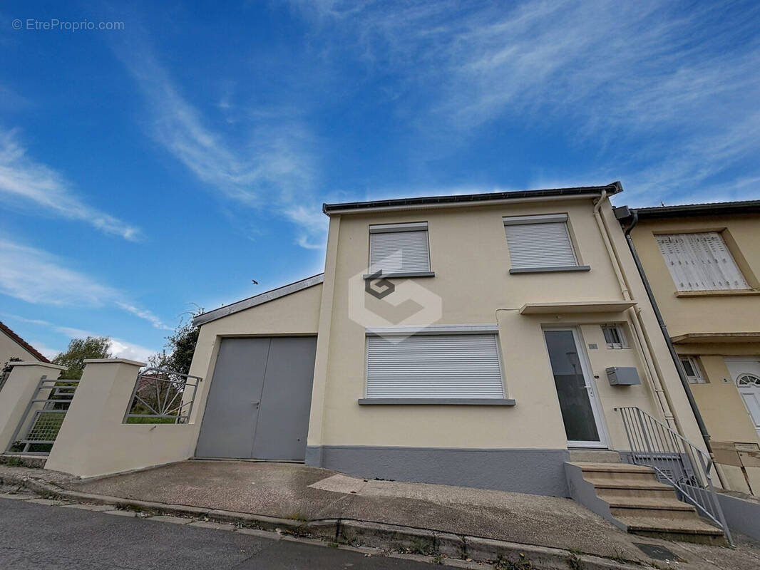 Maison à SAINT-THIERRY
