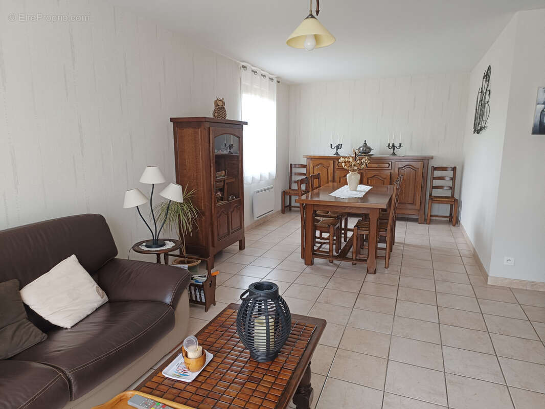 Maison à SAINT-MAURICE-L&#039;EXIL