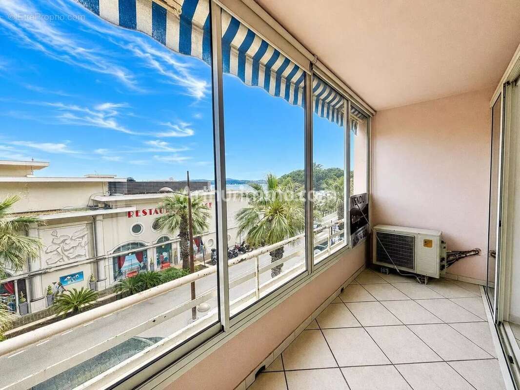 Appartement - centre ville - photo 3