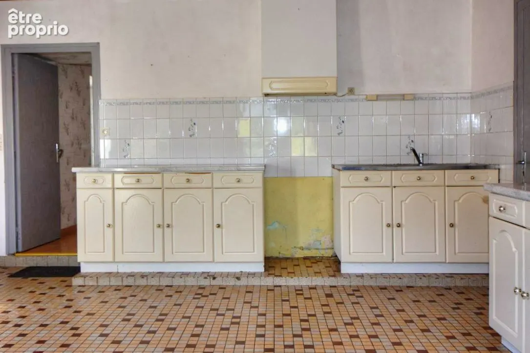 Maison  5 pièces, 2 chambres, 80 m2  à 10 mn de la mer - photo 3