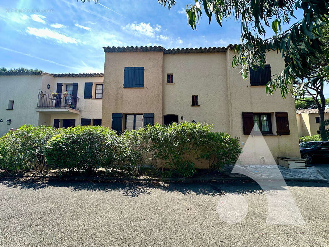 Appartement à LES ISSAMBRES