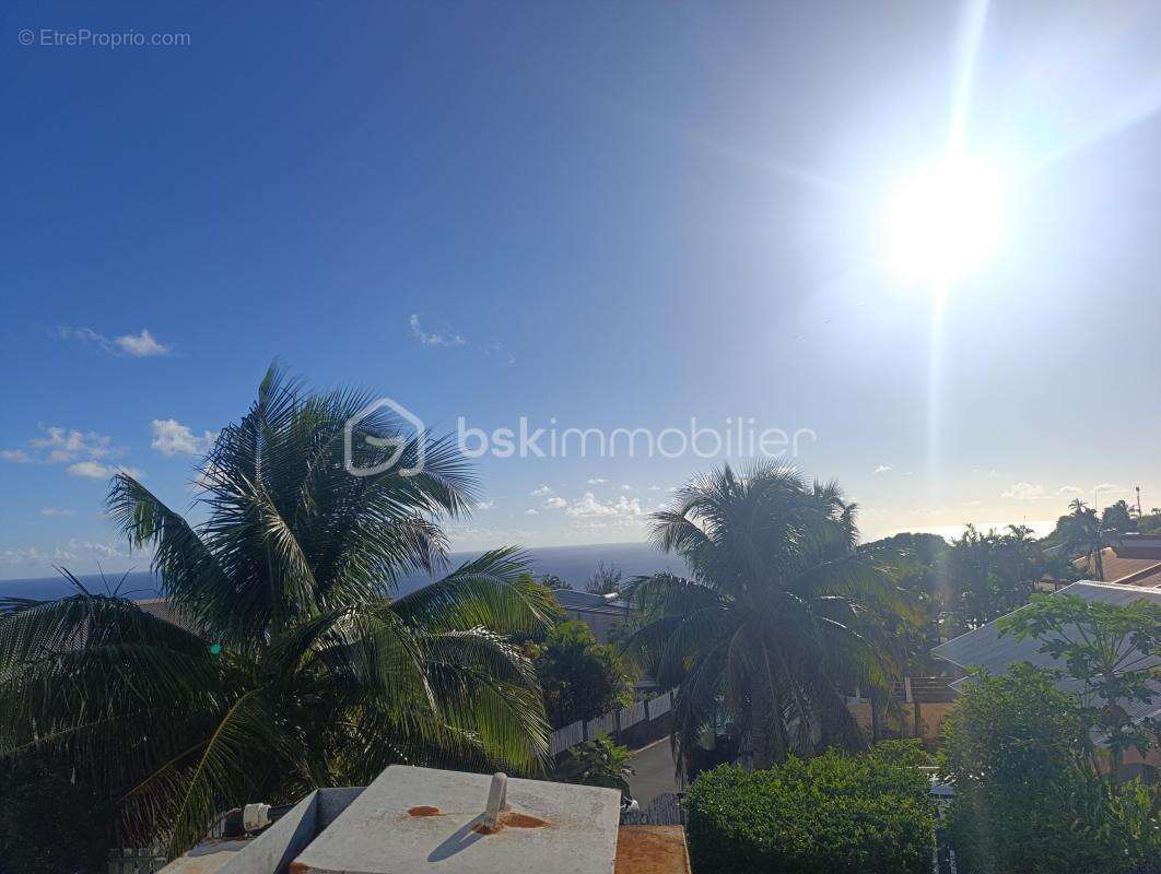 Maison à PETITE-ILE