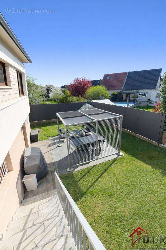 Maison à MONTIGNY-LES-METZ