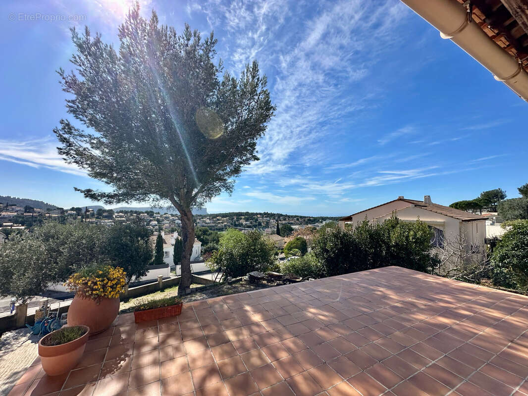 Maison à CARNOUX-EN-PROVENCE