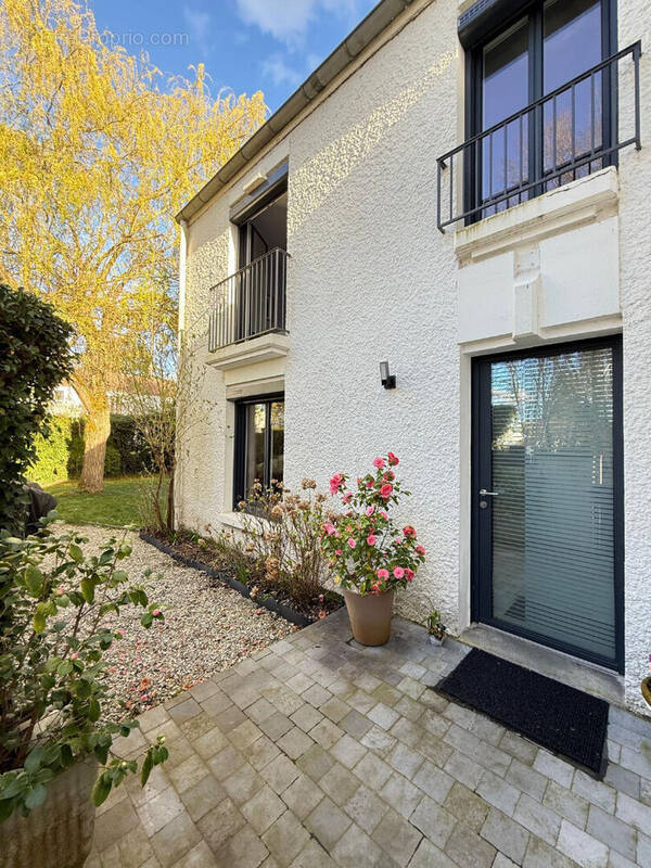 Maison à ASNIERES-SUR-OISE