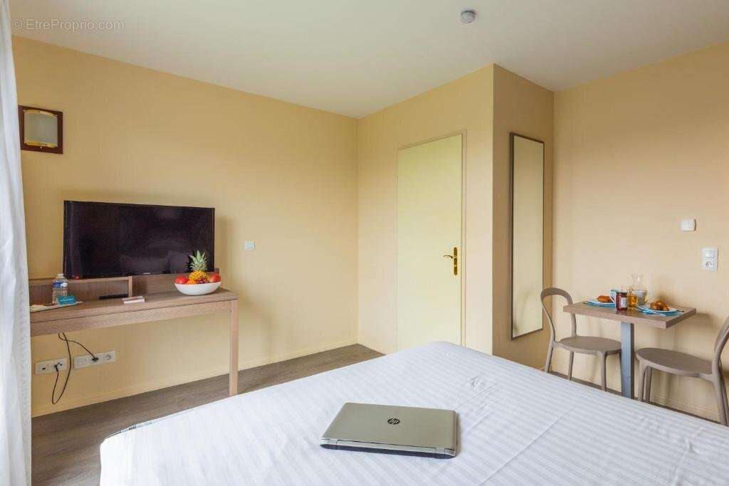 Appartement à MAGNY-LES-HAMEAUX