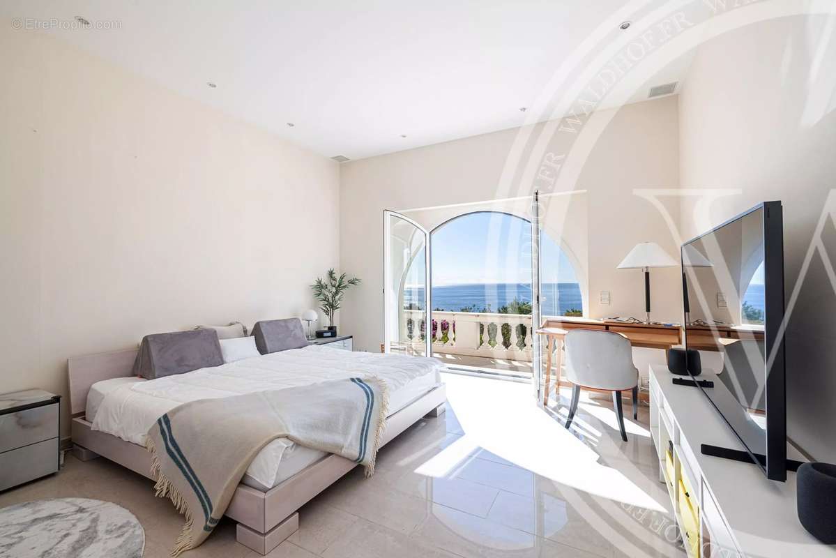 Maison à ROQUEBRUNE-CAP-MARTIN