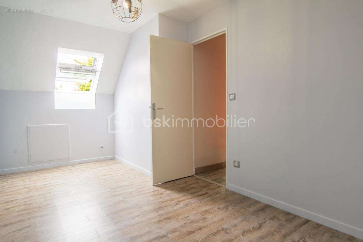 Maison à LEUVILLE-SUR-ORGE