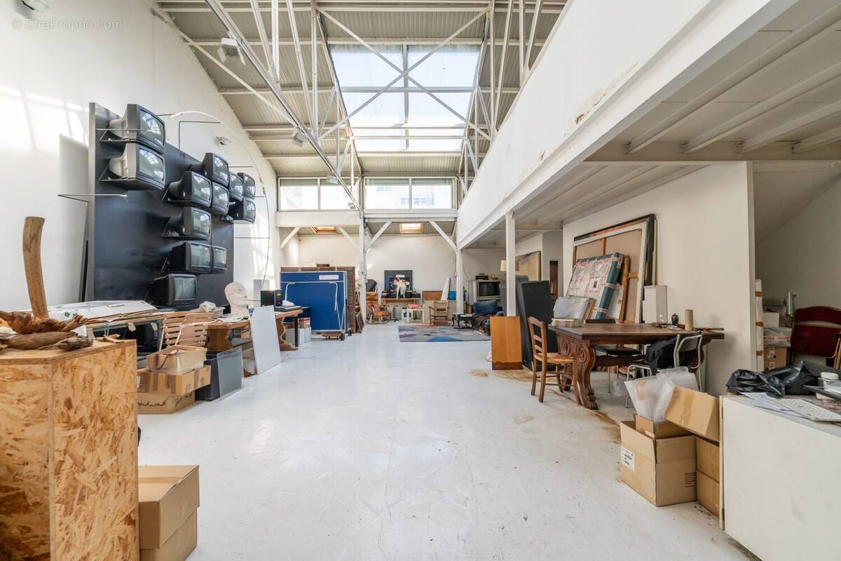 Commerce à MONTREUIL