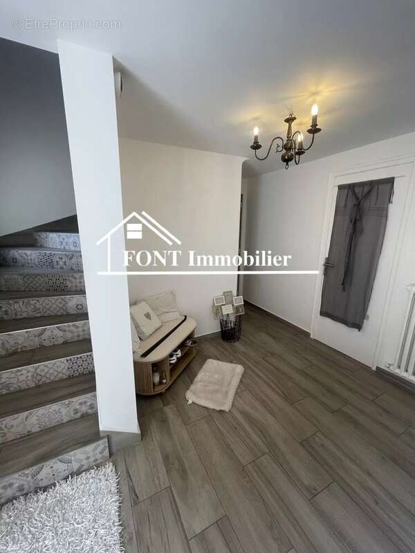 SAINT ETIENNE - Maison individuelle avec piscine et double garage - photo 5