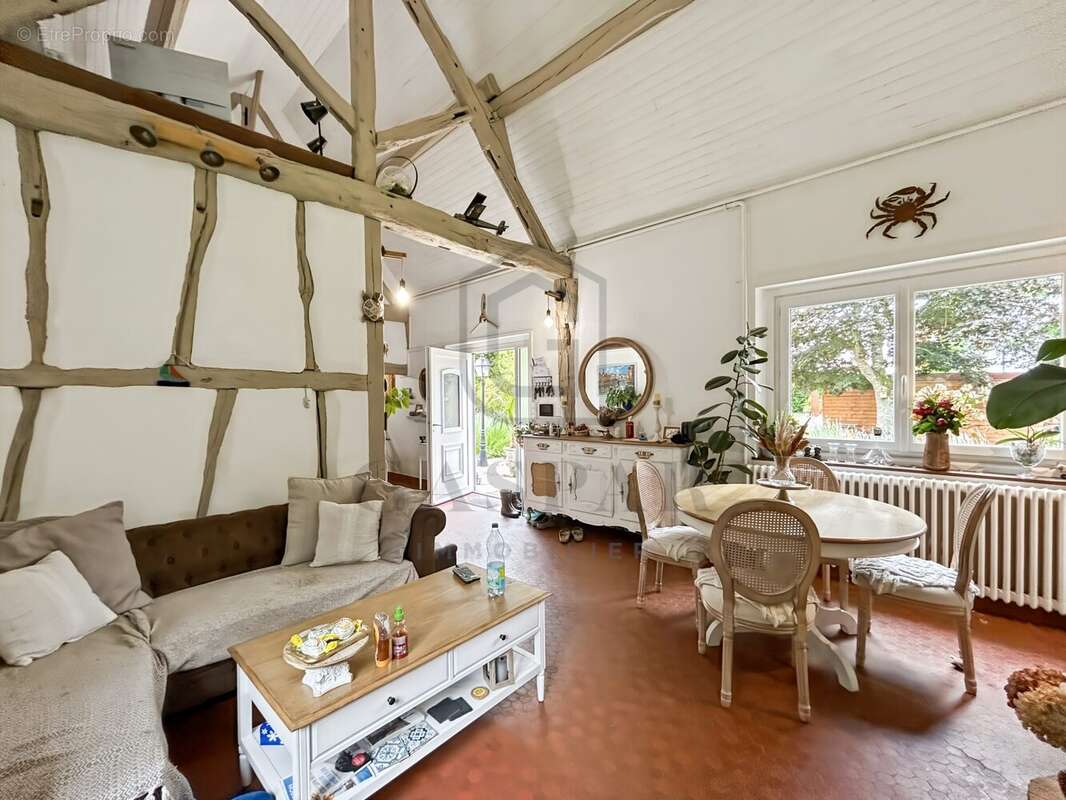 Maison à CONCHES-EN-OUCHE