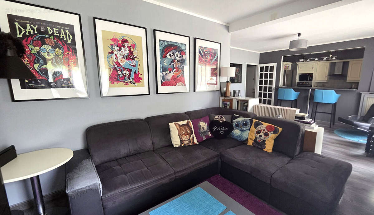 Appartement à HOUILLES