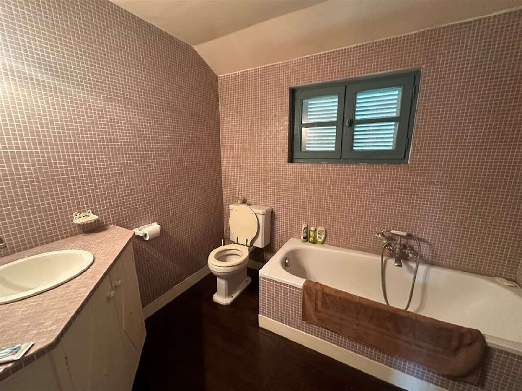 Maison à SAINT-ANGE-ET-TORCAY