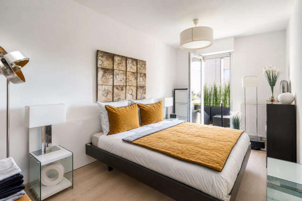 Appartement Duplex de 4 pièces de 82 m² à Stains - photo 10