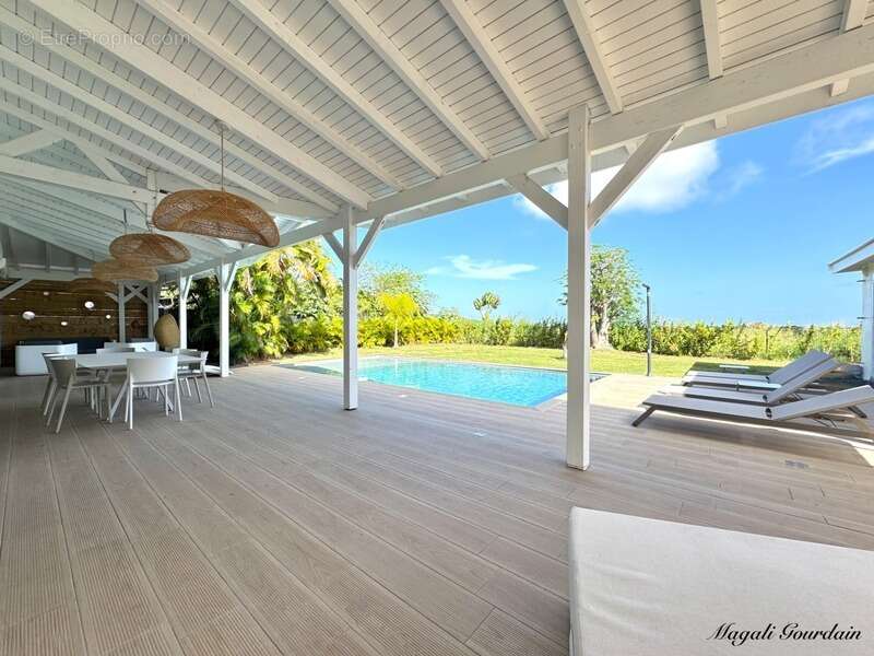 Maison à SAINT-FRANCOIS