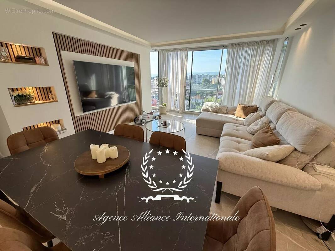 Appartement à LE CANNET