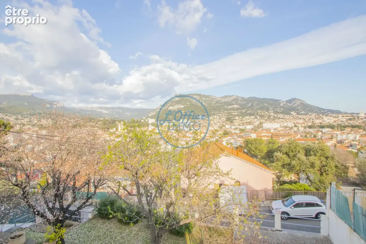 Maison 5 pièces 93 m² à vendre à Toulon (83000) - photo 3
