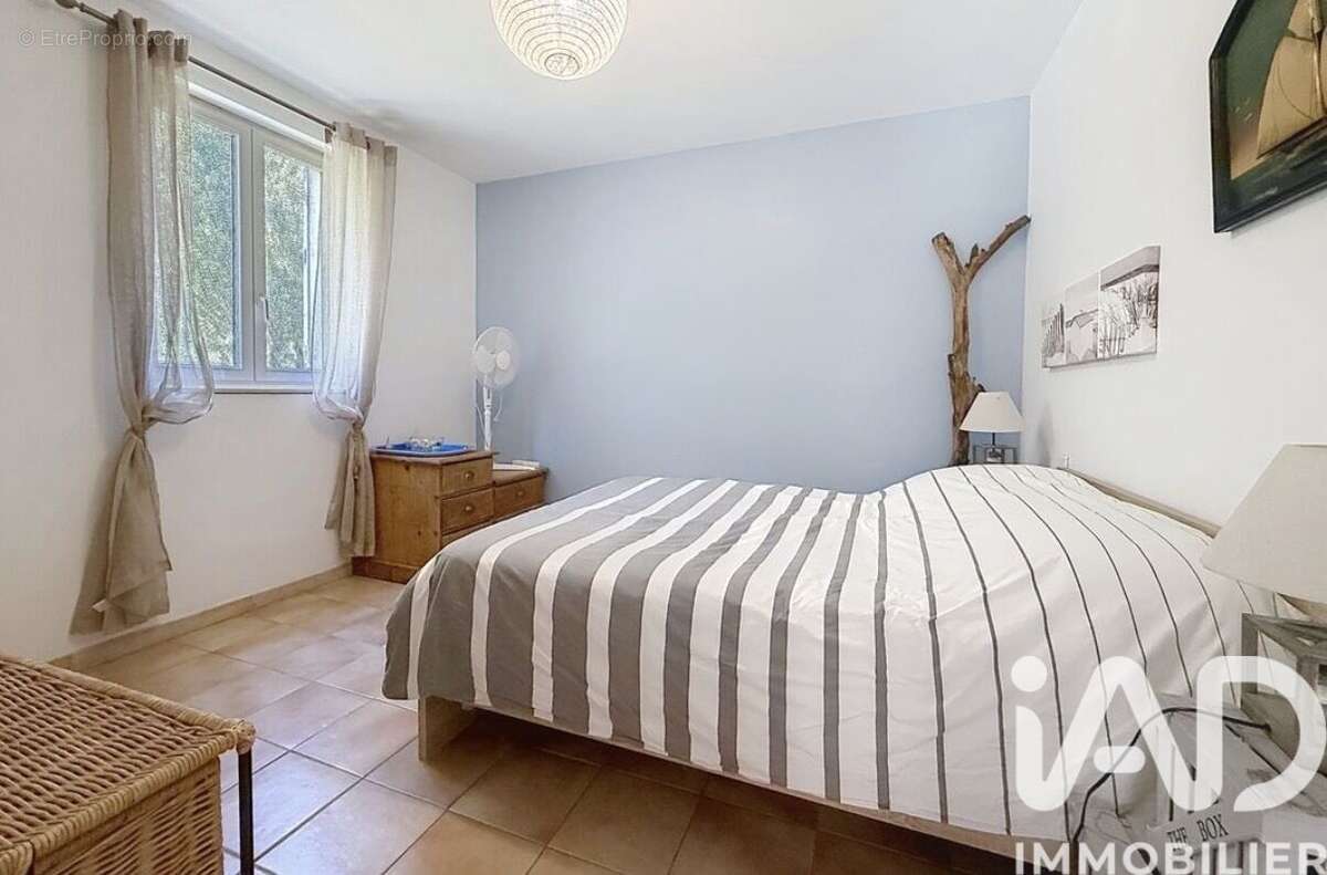 Photo 7 - Maison à NIMES