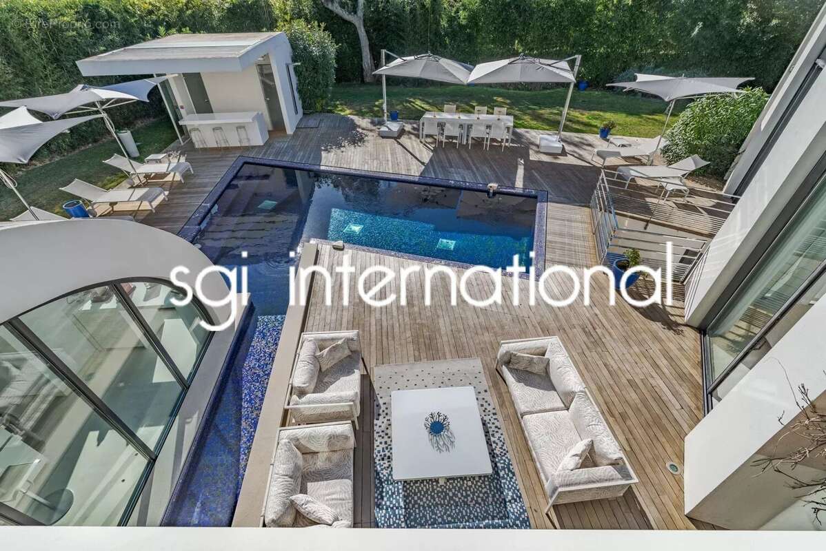 Maison à RAMATUELLE