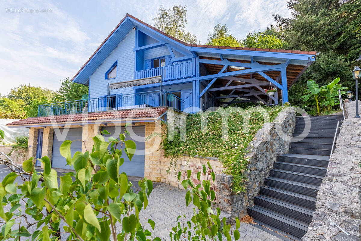 Maison à DINOZE