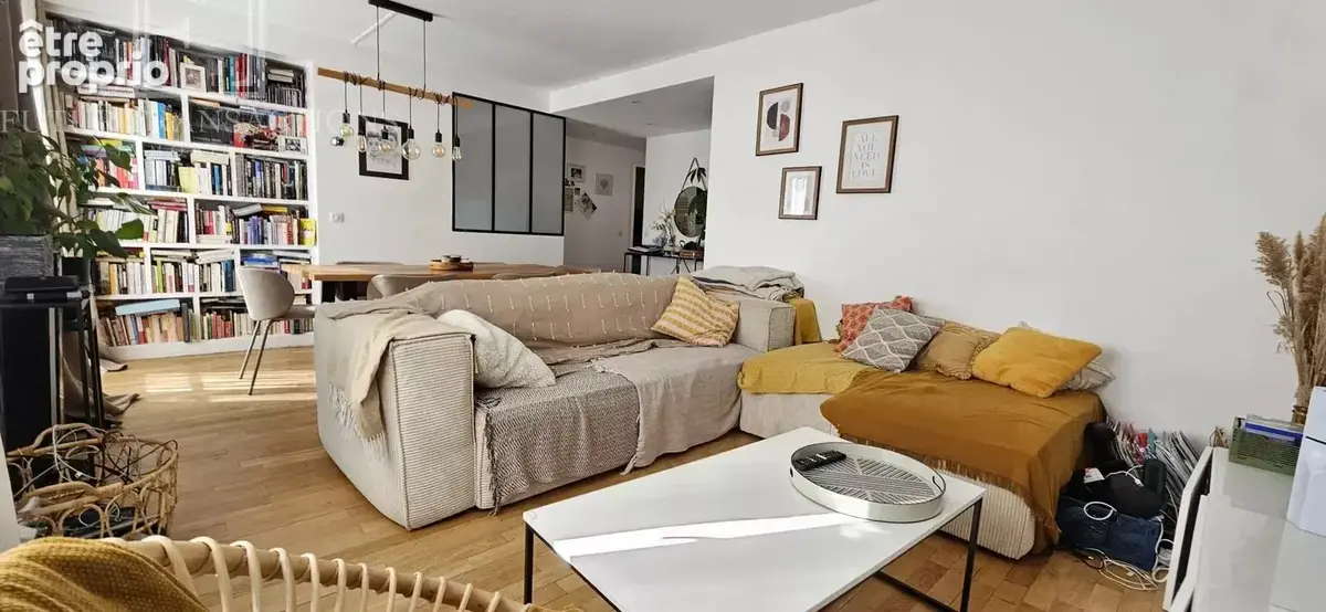 Colombes Centre-ville – appartement 5 pièces de 72 m² – double séjour – 3 chambres – cave. - photo 3