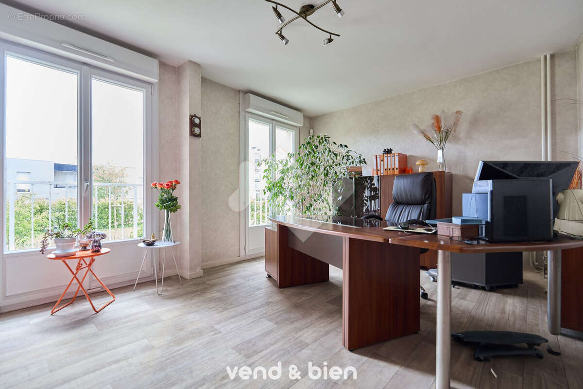 Appartement T6 de 96 m2, familiale ou profession libérale - photo 11