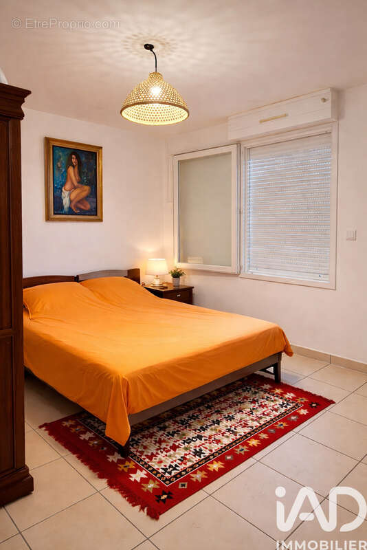 Photo 2 - Appartement à SAINT-DENIS