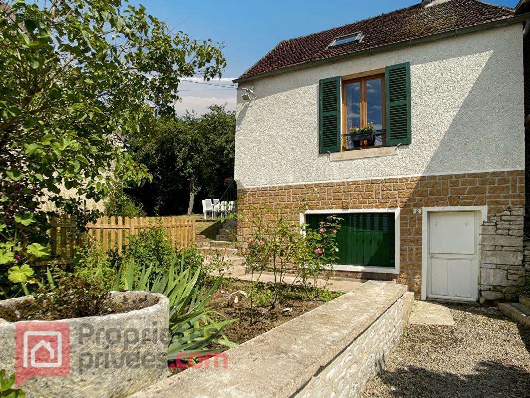 Maison Joux La Ville 2 pièce(s) 47 m2 - photo 6