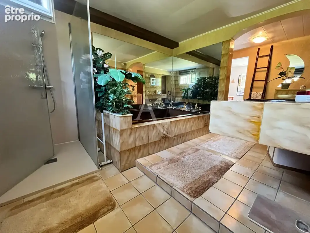 Maison familiale de 151 m² avec terrain à SAINTE-MESME - photo 8