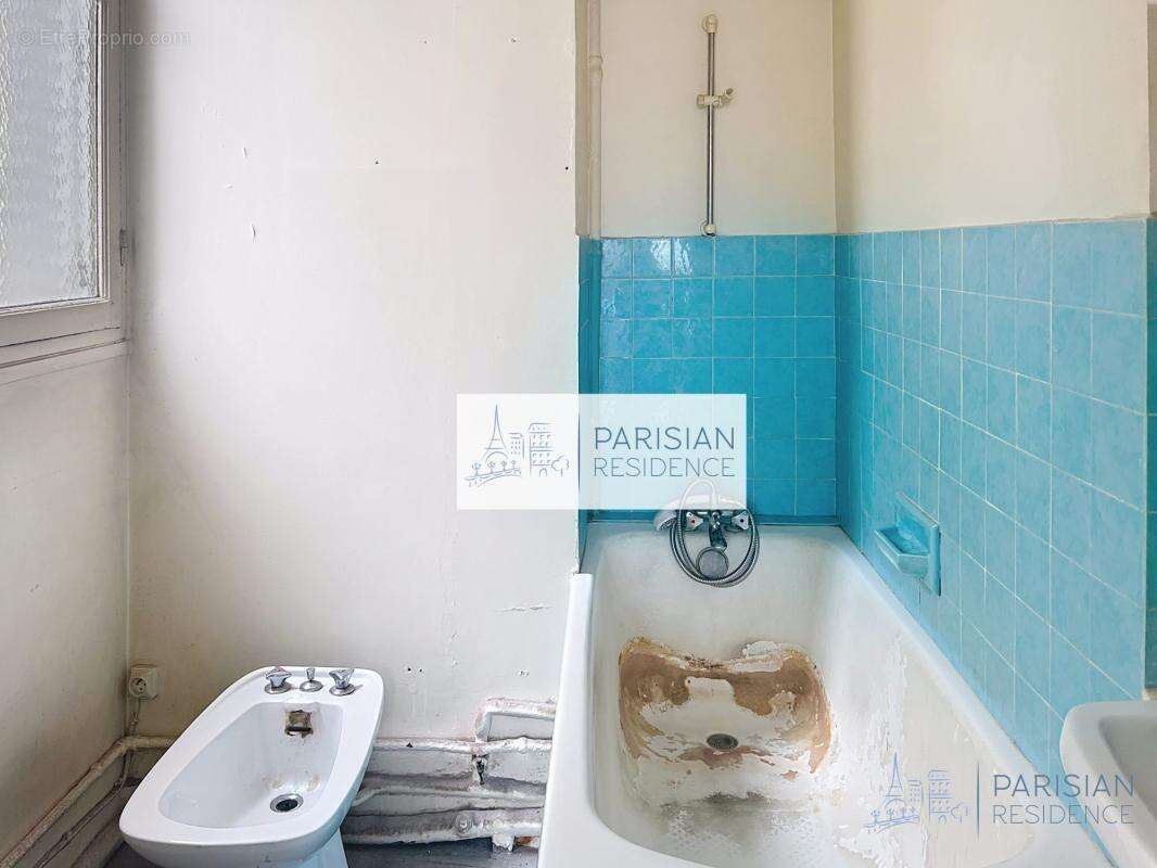 Appartement à PARIS-7E