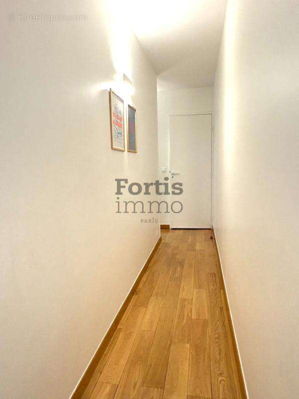 Appartement à PARIS-12E