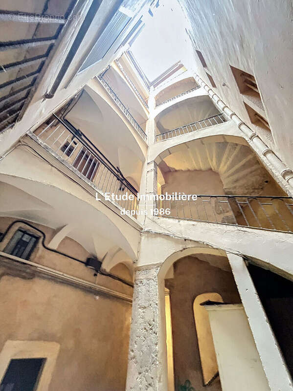 Appartement à LYON-1E