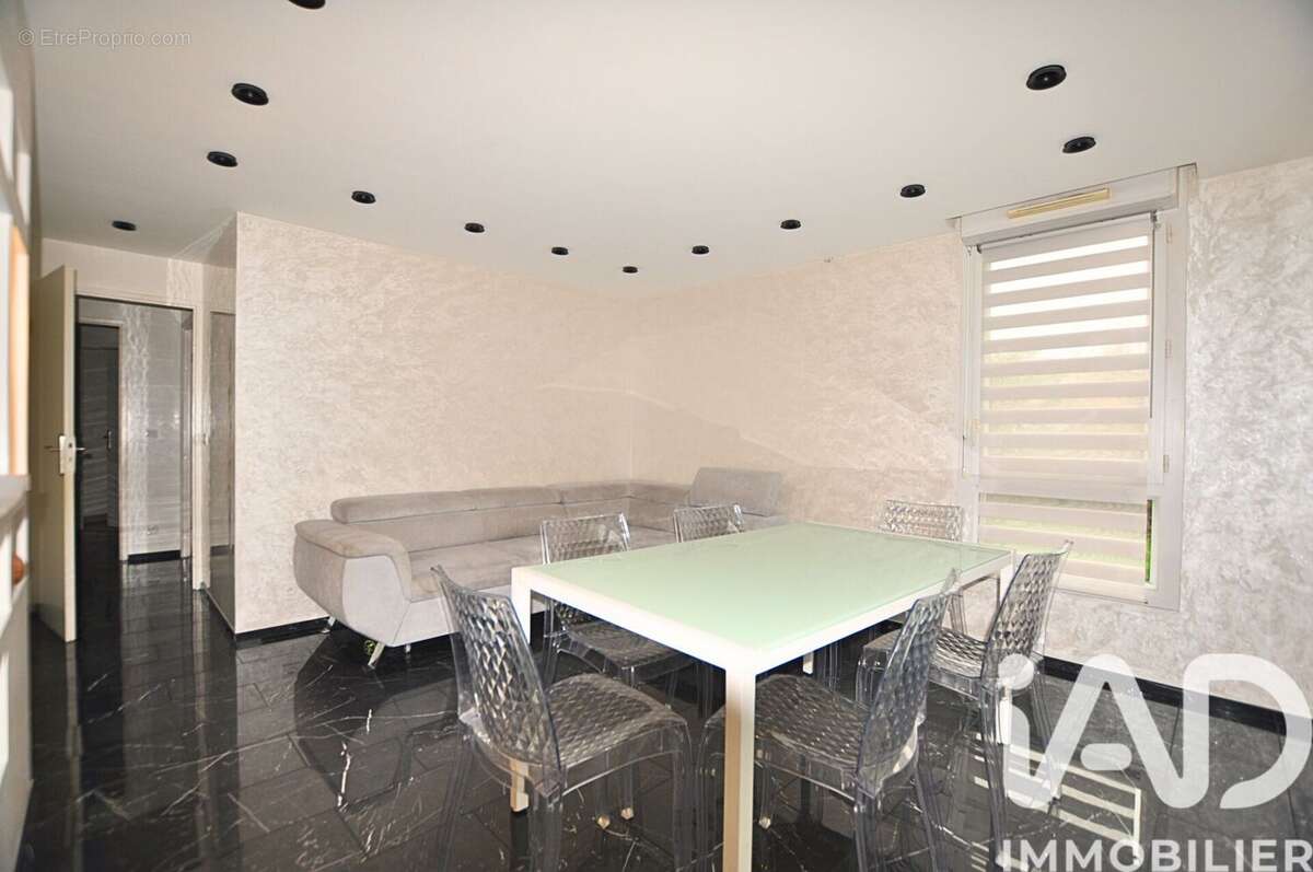 Photo 3 - Appartement à ECQUEVILLY