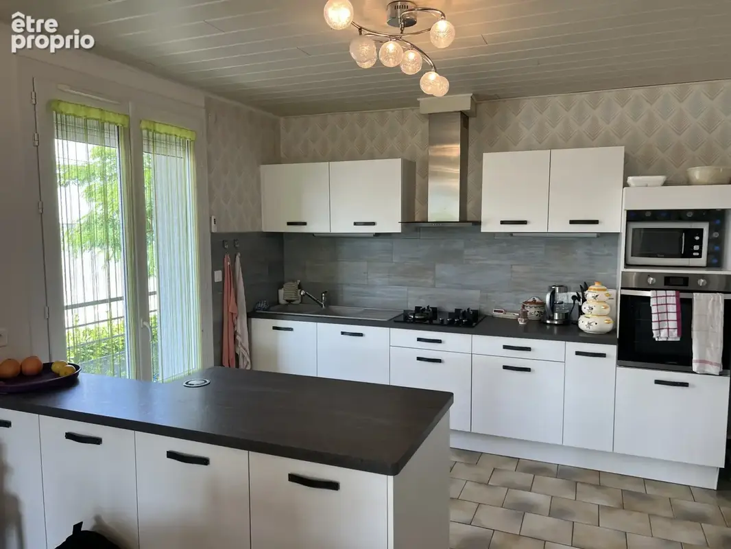 Maison divisée en deux logements - photo 4