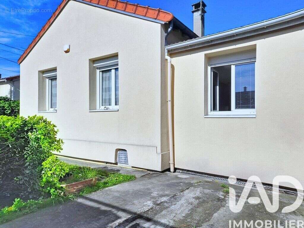 Photo 2 - Maison à VILLEPINTE