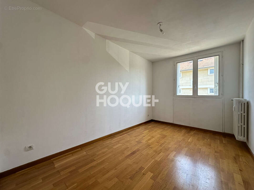 Appartement 74 m² à Compiegne  - photo 6