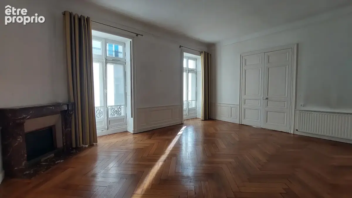 Appartement haussmannien  115m2  quartier graslin - photo 6