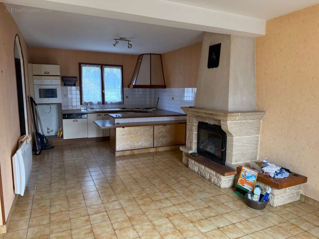 Maison à GUEMENE-PENFAO