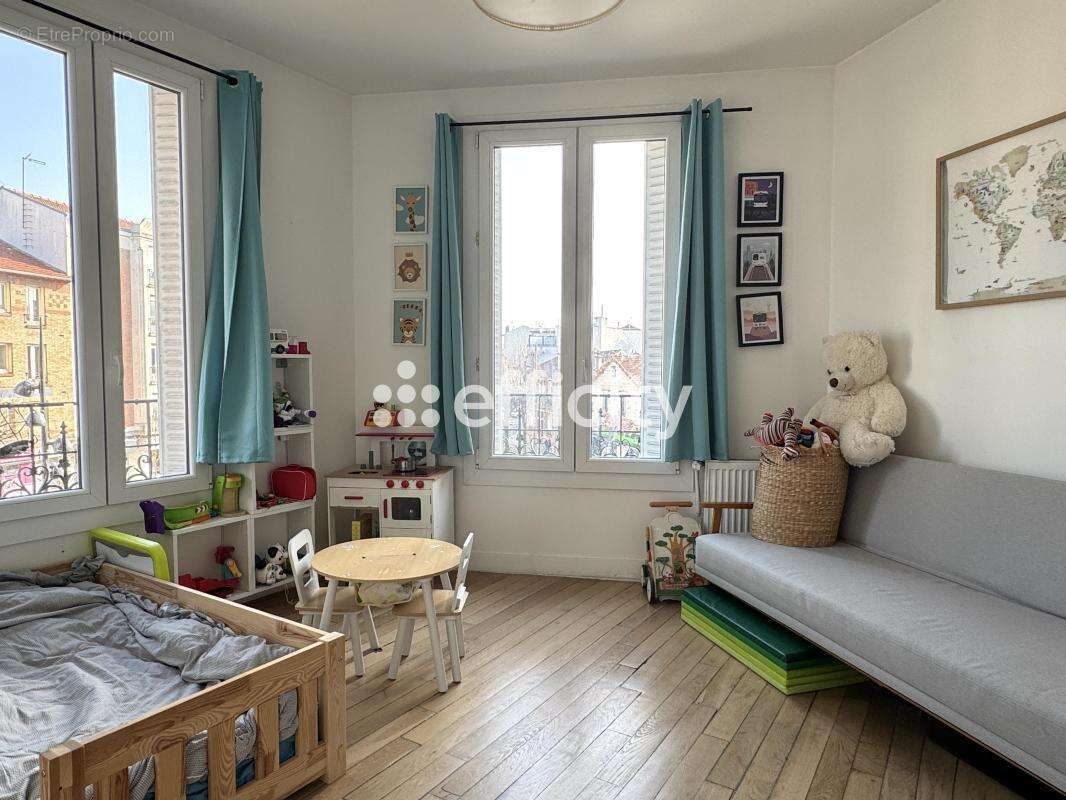 Appartement à ROMAINVILLE