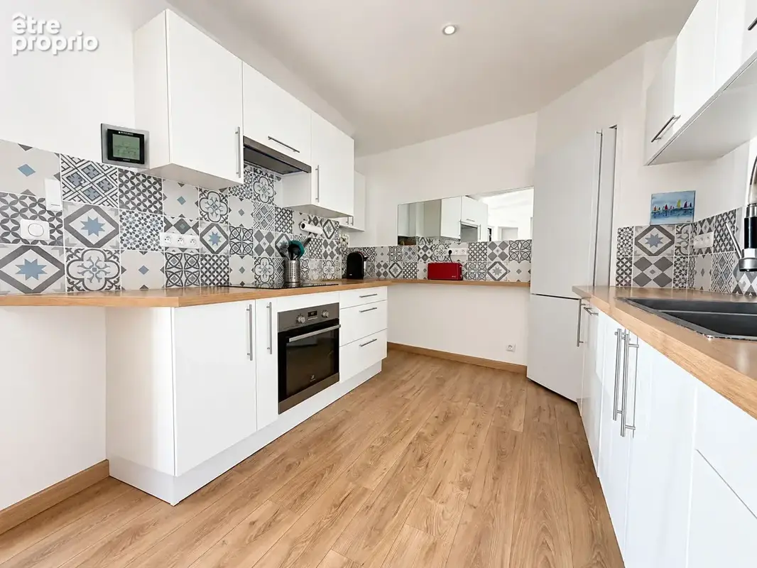 T3 Bis de 81 m² avec cave aménagée et jacuzzi - Saint-Jean-de-Védas - photo 3
