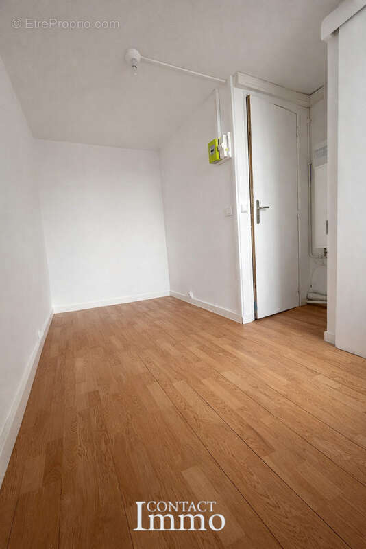 Appartement à PARIS-3E